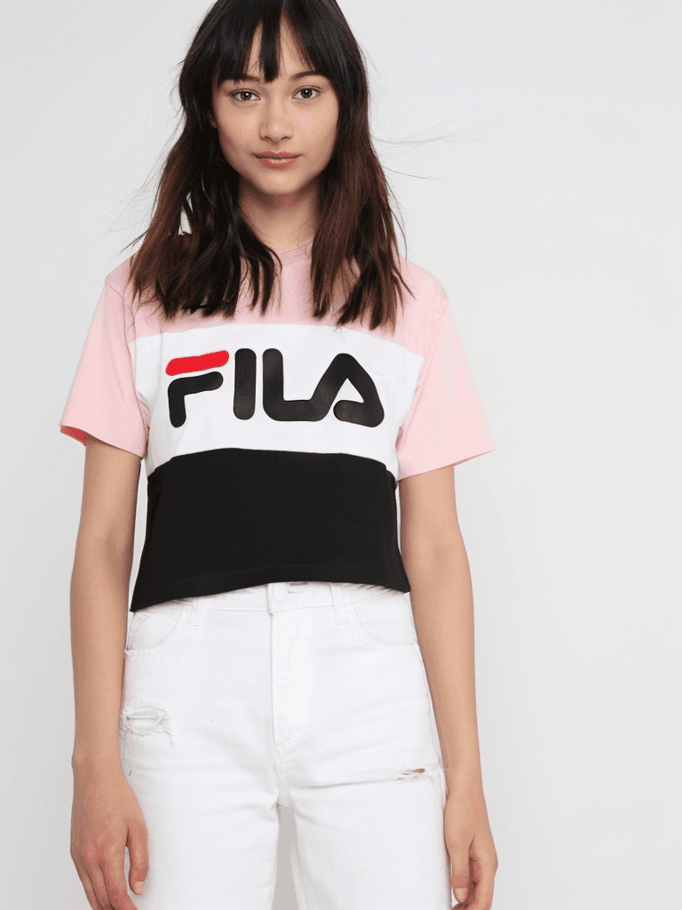 Leffa Virtual TryOn is a high quality image based Try-On endpoint which can be used for commercial try on.